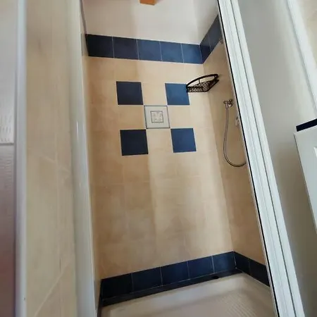 Appartamento In Cima Alla Contrada *